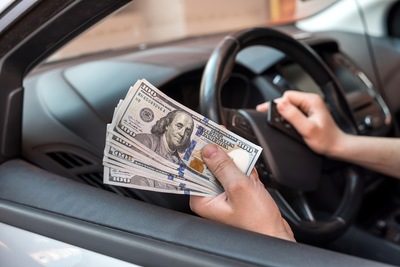 4 Benefits of Getting a Pawn Shop Loan